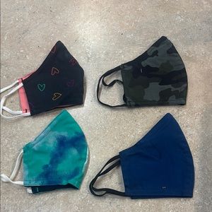 Black and Green Face Masks Set for Everyday Use